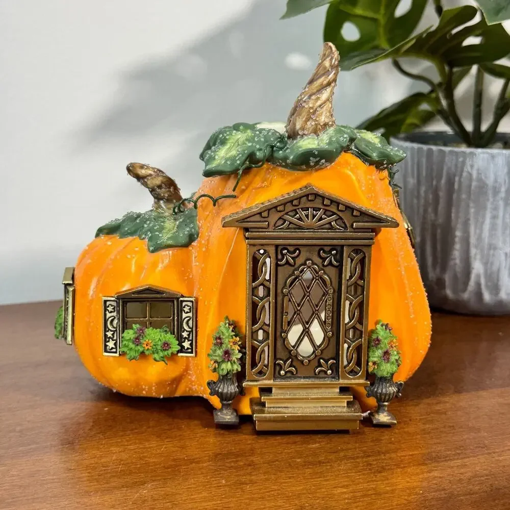 PartyLite Pumpkin Cottage Tealight Candle Holder P8209 Veggie Village Halloween